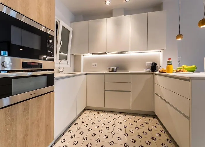 Sunrise I Apto Moderno Junto A Playa De Zurriola