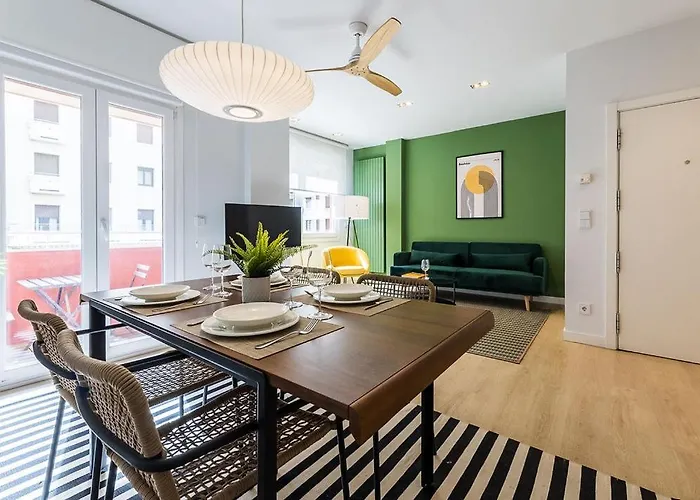 Sunrise I Apto Moderno Junto A Playa De Zurriola