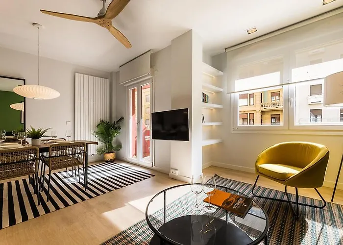 Sunrise I Apto Moderno Junto A Playa De Zurriola Appartement *