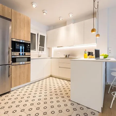 Sunrise I Apto Moderno Junto A Playa De Zurriola Апартаменты *